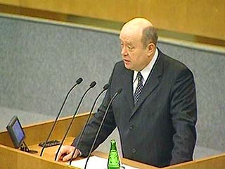 В среду премьер-министр Михаил Фрадков выступил перед депутатами Госдумы и повинился за "недочеты" монетизации льгот