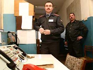 В Мордовии студент университета в здании РОВД покалечил трех милиционеров