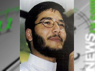 Американцу арабского происхождения - 23-летнему Ахмеду Омару Абу Али - предъявлено обвинение в планировании покушения на Джорджа Буша
