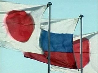 Нынешняя оттепель в отношениях между Токио и Москвой может сигнализировать об окончании двухвекового недоверия и конфликтов, а также свидетельствовать о том, что давняя вражда в Азиатско-Тихоокеанском регионе скоро исчезнет