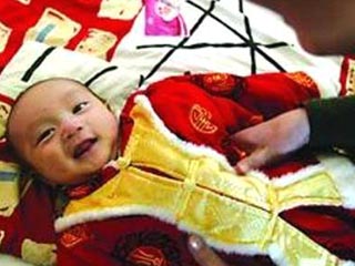 В Китае двухмесячный ребенок может говорить