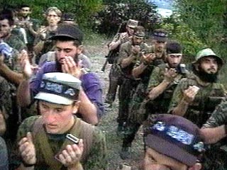 Во главе чеченских боевиков встанет самый радикальный ваххабит Кавказа. В среду вечером появилось сообщение Шамиля Басаева, который назвал имя преемника убитого Масхадова. Им стал шейх Абдул Халим