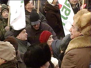 В Петербурге акция протеста против Жилищного кодекса собрала около ста человек