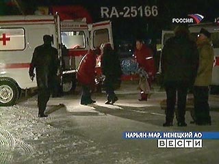 В Ненецком автономном округе при заходе на посадку потерпел аварию самолет "Ан-24", на борту которого находились около 50 человек, сообщил представитель Северо-Западного регионального центра МЧС РФ