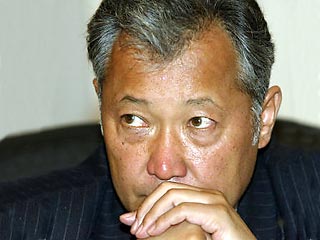 Пресс-секретарь и.о. президента Киргизии Елена Севчикова заявляет, что на Курманбека Бакиева готовится покушение