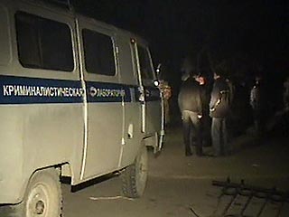 В Махачкале взорвана машина с милиционерами и задержанным