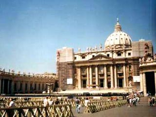 Конгрегация кардиналов на состоявшемся в среду заседании решила, что конклав, который должен избрать нового Папу Римского, начнется 18 апреля