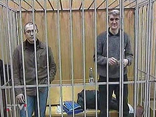  Мещанском суде в пятницу утром началось заседание по объединенному делу Ходорковского, Лебедева и Крайнова. На сегодня запланированы реплики сторон