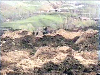 В районе хранилищ отходов ядерного производства вблизи города Майлу-Суу в Киргизии сошел крупный оползень