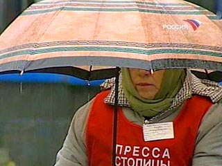 Новая неделя в Москве и области будет дождливой, благодаря чему станут чистым не только воздух, но и тротуары, сообщили в столичном Гидрометеобюро