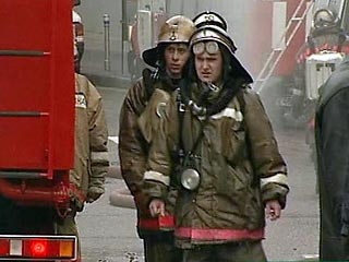 В Москве в результате пожара на производственном объекте произошло несколько взрывов
