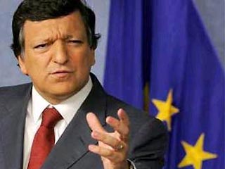 Очередной коррупционный скандал разгорается в Европе. Выяснилось, что вскоре после назначения на пост главы Еврокомиссии в августе, Жозе Мануэль Баррозу неплохо отдохнул вместе с семьей в обществе греческого миллиардера Спиро Латсиса