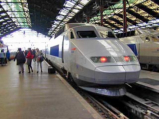 Евросоюз вводит штрафы за опоздание поездов. Железнодорожники будут платить пассажирам