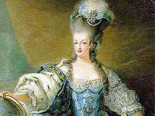 Самые дорогие в мире духи, которыми в свое время пользовалась казненная во время революционного террора королева Мария-Антуанетта, поступили в продажу во Франции