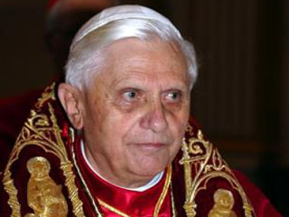 Папа Римский поздравил главу Русской православной церкви с праздником Пасхи