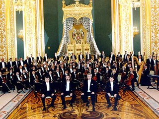 Президентский оркестр открыл в Александровском саду летний сезон