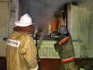 В городе Ангарске (Иркутская область) в результате пожара в жилом доме в ночь на вторник погибли восемь человек: трое детей дошкольного возраста и пятеро взрослых