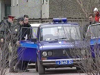 В поисках пятерых детей, пропавших в Красноярске 16 апреля, обследованы практически все чердаки и подвалы зданий города, но розыск пока не дал никаких результатов
