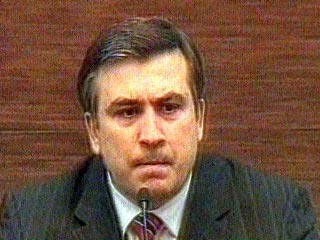 Саакашвили приедет в Москву на День Победы только в случае решения проблемы российских баз в Грузии