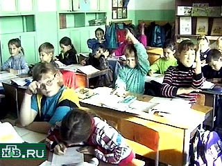 В Саратовской области занятия в школах будут начинаться на час позже