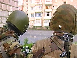 Все шесть боевиков, блокированных вечером в субботу в квартире на 3-м этаже многоэтажного жилого дома Черкесска, уничтожены