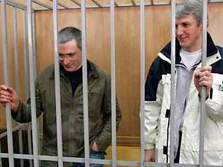 Во вторник в Мещанском суде, как ожидается, будет оглашена большая часть приговора по объединенному делу экс-главы ЮКОСа Михаила Ходорковского