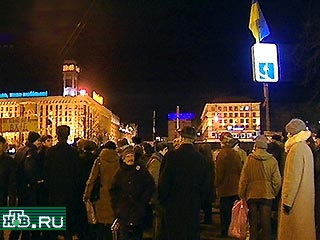 В Киеве ожидают силовых действий властей против участников акции "Украина без Кучмы"