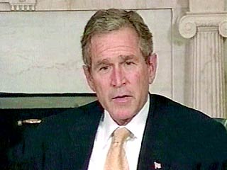 ВВС США добиваются от Буша разрешения на космическое оружие