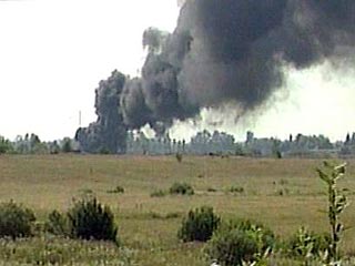 Пилот штурмовика Су-25 ВВС России, потерпевшего сегодня аварию в Таджикистане успел увести боевую машину от населенного пункта, затем катапультировался. Об этом ИТАР-ТАСС сообщили военные источники в Душанбе