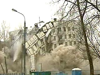 В недавних распоряжениях правительства Москвы появились новые списки домов, подлежащих сносу в столице в 2006-2007 годах