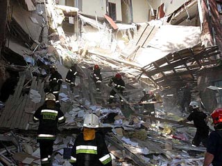 В Лодзи обрушилось офисное здание: 1 погибший, 6 раненых