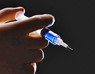  Новосибирске медсестра по ошибке сделала 10 младенцам прививки от клещевого энцефалита
