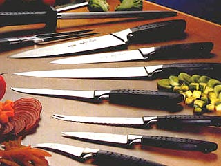В целях безопасности британские врачи предлагают запретить кухонные ножи