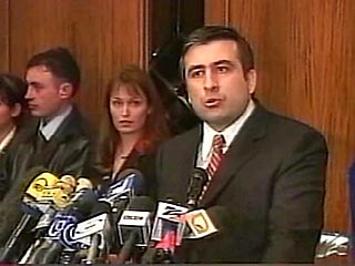 Президент Грузии Михаил Саакашвили заявил в среду журналистам в ходе церемонии открытия в Тбилиси отремонтированного Центра социальной адаптации детей, приуроченной к международному Дню защиты детей, что в стране не должно быть ни одного беспризорного реб