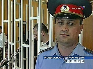 Именно "штурм", начатый российским спецназом, привел к бойне 3 сентября в Беслане, заявил Нурпаши Кулаев &#8211; единственный уцелевший из захватчиков заложников &#8211; в суде города Владикавказа, где процесс по его делу идет уже две недели