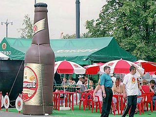 В российской столице в субботу открывается 7-й Большой московский фестиваль пива. Торжественное открытие состоится в 18:00 в спорткомплексе "Лужники"
