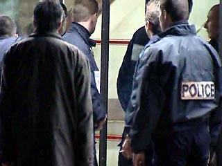Франция передала Нидерландам чеченца, подозреваемого в терроризме и причастности к убийству Ван Гога