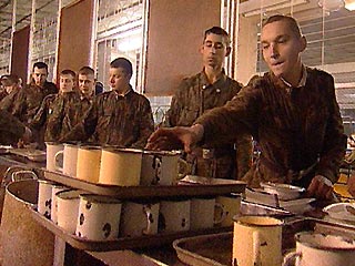 Накануне у 117 военнослужащих одной из воинских частей погранслужбы на Курильских островах зафиксировано пищевое отравление