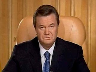 Отставка Януковича с поста главы НОК Украины принята