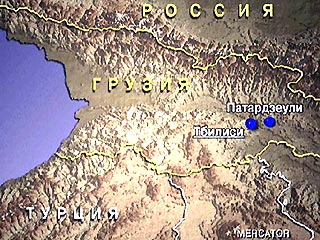 Из-за снегопадов заперт перевал на североосетинском участке границы между Грузией и Россией
