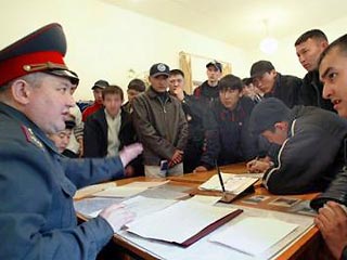 Генпрокуратура Киргизии возбудила уголовное дело против участников беспорядков в Бишкеке 17 июня по статье "попытка государственного переворота"