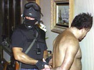 В Испании самая крупная в истории Европы полицейская операция "Оса" против иностранной организованной преступности завершилась арестом 28 человек
