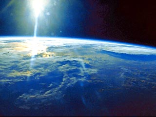Петербургские ученые: жизнь на Землю могла прийти из космоса