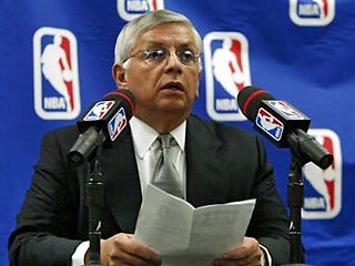 Комиссионер НБА Дэвид Стерн