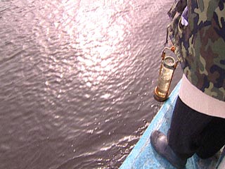 В водоемах Тверской области, где сошел с рельсов поезд с мазутом, резко возросло содержание нефтепродуктов
