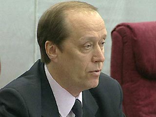 Лишение депутатского мандата в случае исключения парламентария из фракции недопустимо, заявил Вешняков