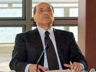 Глава правительства Италии Сильвио Берлускони сегодня вызвал к себе посла США в Риме Мела Семблера в связи со скандалом вокруг похищения агентами ЦРУ в Милане египетского иммигранта, подозреваемого в связях с террористами
