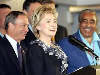 Хилари Клинтон предложила учредить медаль для ветеранов "холодной войны"