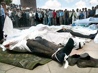 Число погибших в результате беспорядков в Андижане 13 мая достигло 187 человек. Эту цифру привел прокурор области Бахадир Дехканов на встрече в администрации Андижанской области, состоявшейся в понедельник