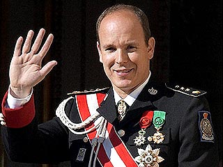 Князь Альбер Второй сегодня торжественно вступает на престол Монако
